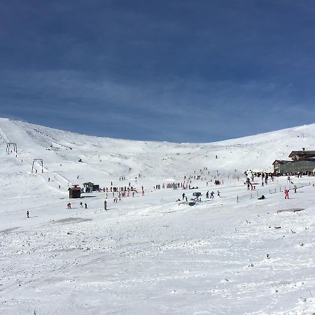Zervi Aitheron Hotel Air Park מראה חיצוני תמונה