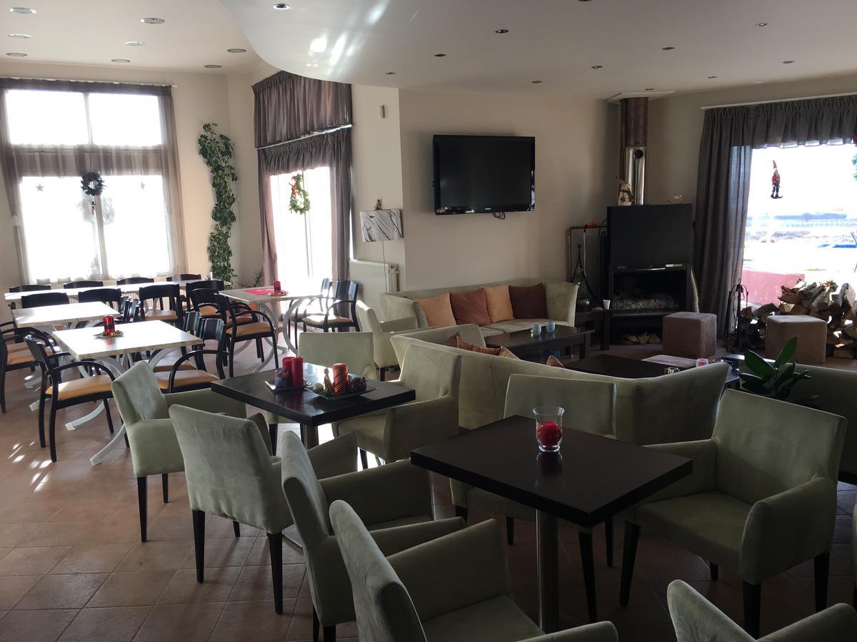 Zervi Aitheron Hotel Air Park מראה חיצוני תמונה